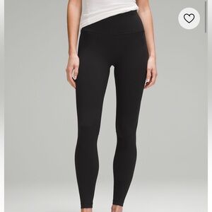 Women’s size 6 Lululemon Align High Rise Pant 28”